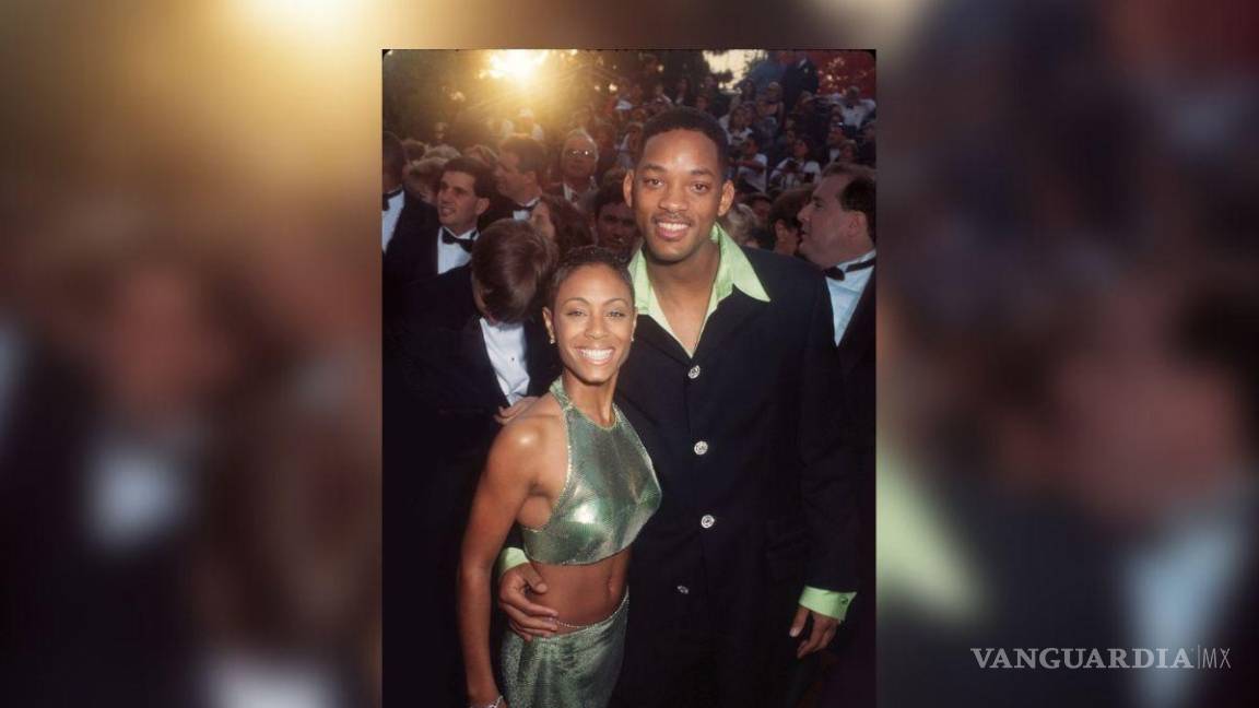 $!Este look que le valió muchas críticas a Will Smith, considerándolo uno de los peores vestidos de la noche.