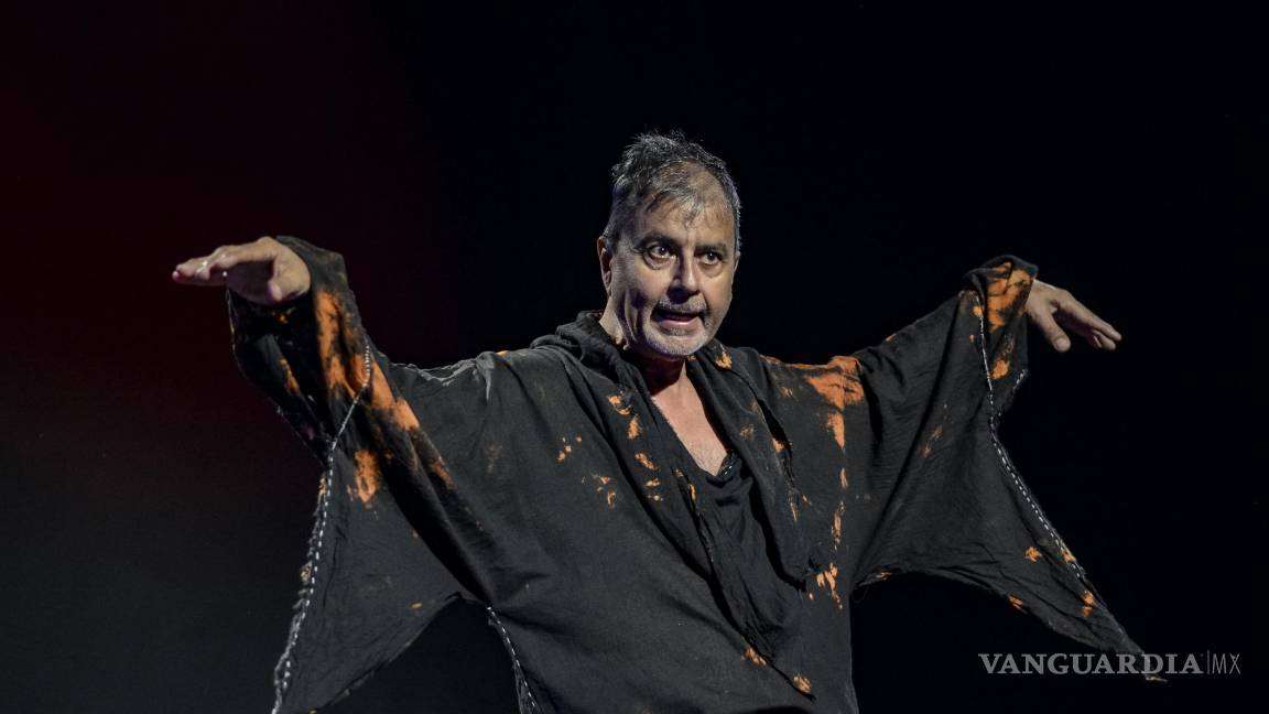 $!Entre agujas, amores y Shakespeare, Juan Antonio Villarreal estrena monólogo