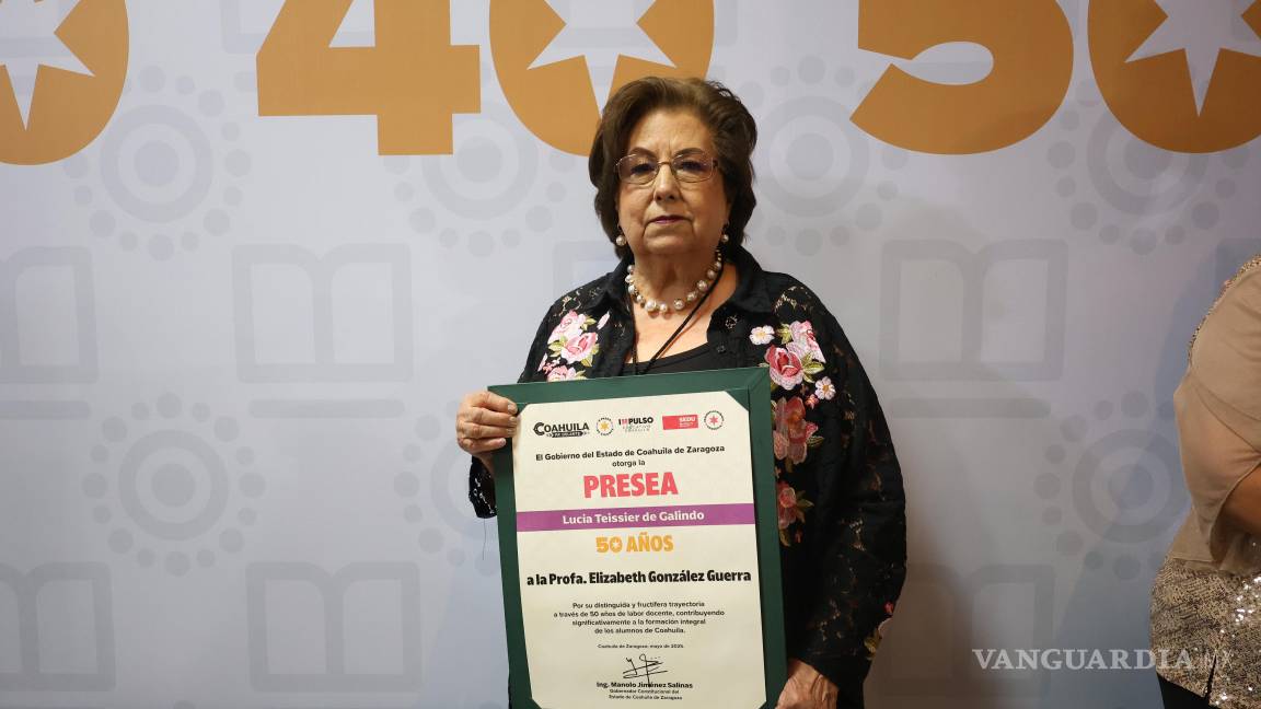 Día del Maestro Coahuila: Elizabeth González, medio siglo dedicado a la educación especial