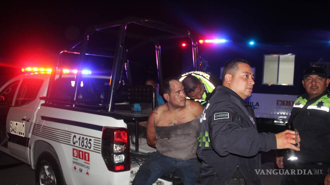 Padre e hijo son detenidos tras persecución con tráiler en Saltillo