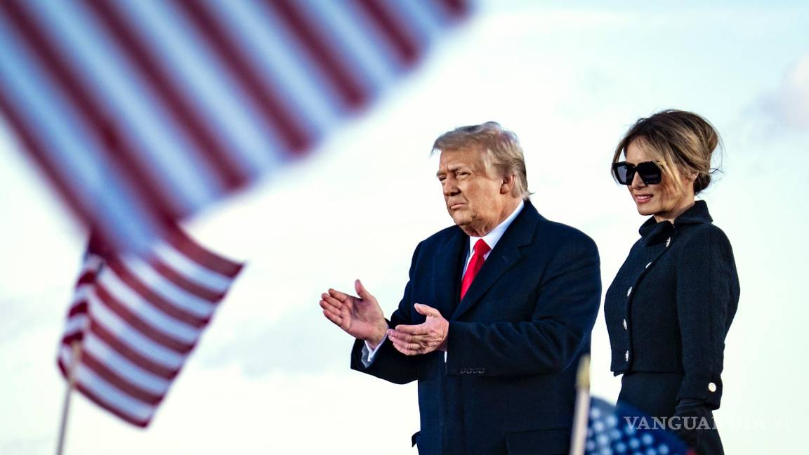 $!20/01/2021. El presidente Donald Trump y la primera dama Melania Trump en la Base Conjunta Andrews antes de abordar el Air Force One por última vez.