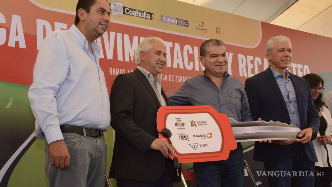 Entregan obras de pavimentación y recarpeteo por 14.8 mdp en Ramos Arizpe