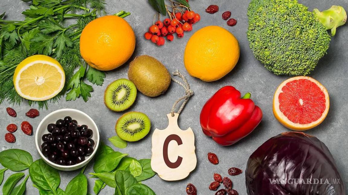 ¿Quieres mantenerte sano durante el frente frío? Destacan la importancia de consumir más vitamina C en otoño