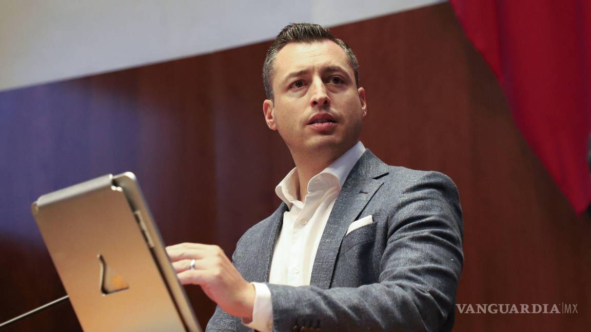 Colosio propone reforma para transparentar desabasto de medicamentos