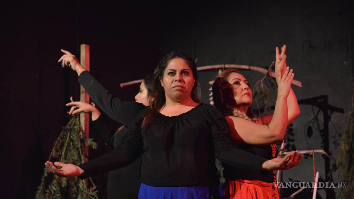 $!Presentación de la obra Libranos de mi Suegra, en el centro cultural Teatro García Carrillo