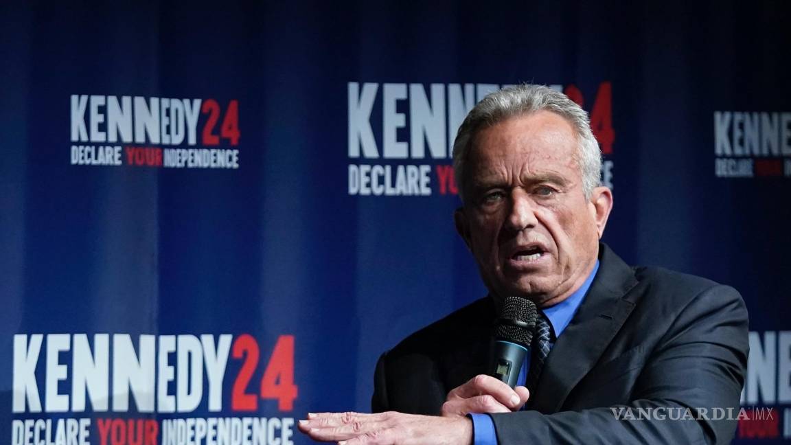 $!El candidato presidencial Robert F. Kennedy Jr., durante un evento de campaña en el Centro Adrienne Arsht para las Artes Escénicas del Condado de Miami-Dade.