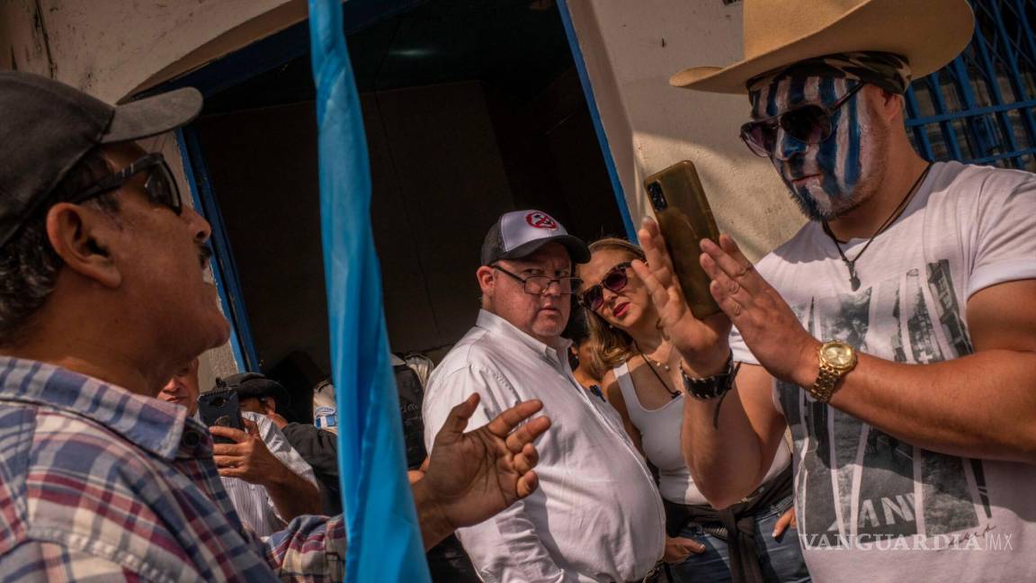 Se retrasa la toma de posesión de Bernardo Arévalo en Guatemala y aumenta la tensión
