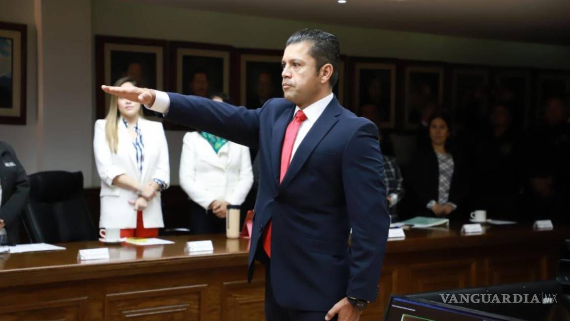 $!Por decisión unánime, el Cabildo de Saltillo nombró a Miguel Ángel Garza Félix como Comisionado de Seguridad.
