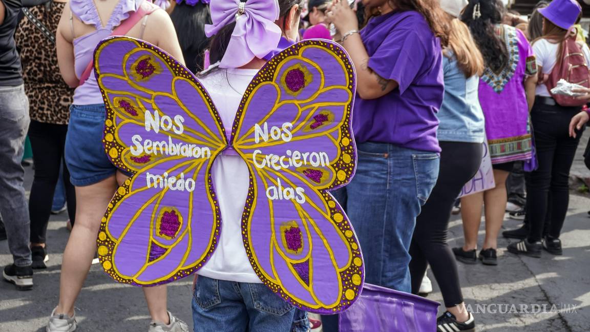 $!Varias madres señalaron que la decisión de asistir surgió por el interés de las propias niñas y niños, quienes han aprendido sobre igualdad y derechos en la escuela.
