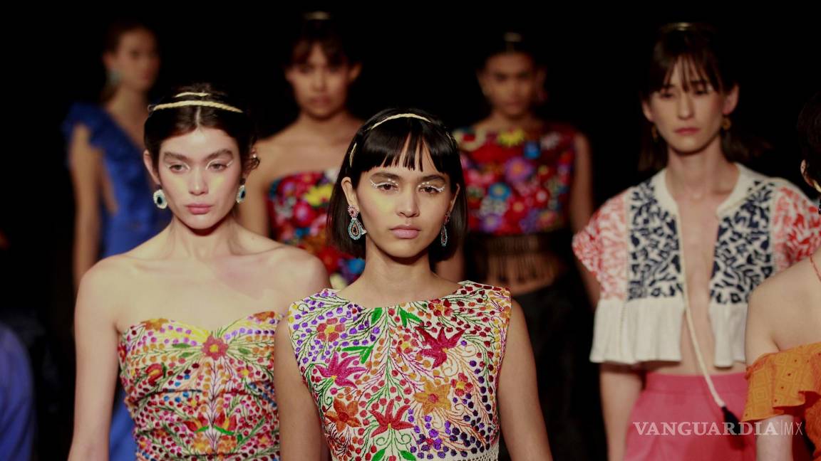 Lydia Lavín crea prendas con fibra de henequén para resaltar la mexicanidad en su colección ‘La finca’