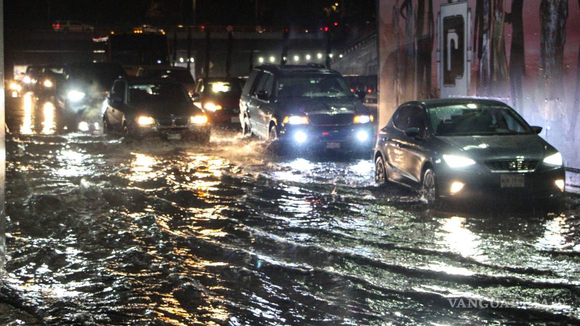 Dejan lluvias a cientos de personas afectadas