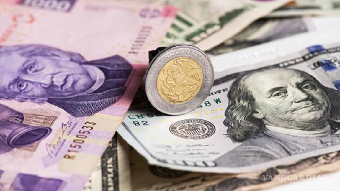 Avance de reforma judicial le pega al peso; cotiza a 19.91 por dólar