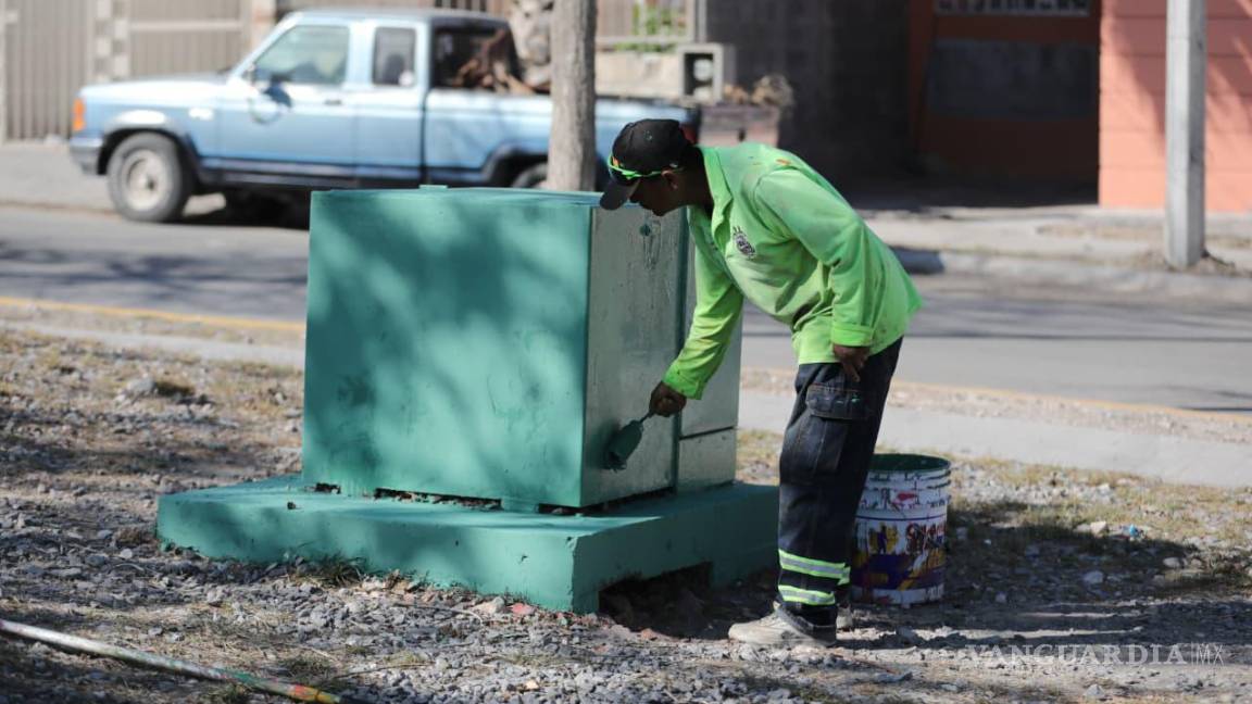 $!Se realizaron revisiones y mantenimiento en plazas y áreas recreativas.