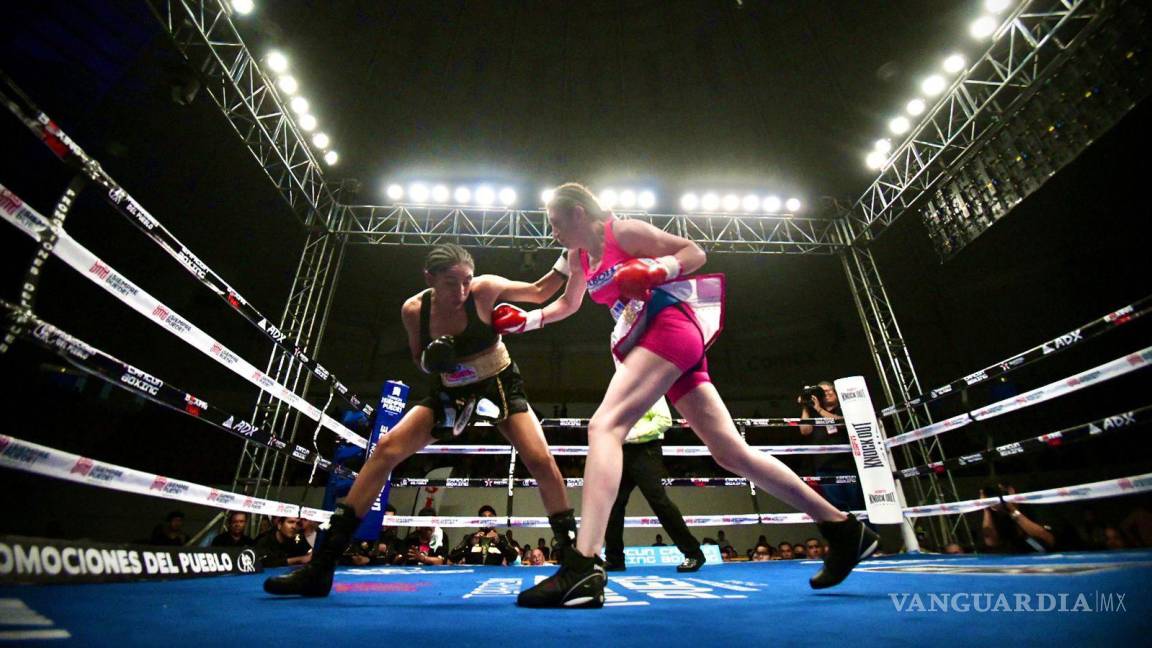 Asiste alcalde a Campeonato de box trasmitido desde Torreón a nivel internacional