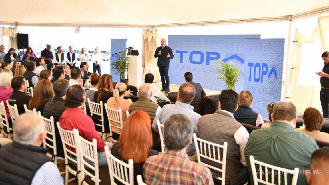 Alcalde de Torreón coloca primera piedra de Top Park Laguna, se invertirán más de 20 mdd