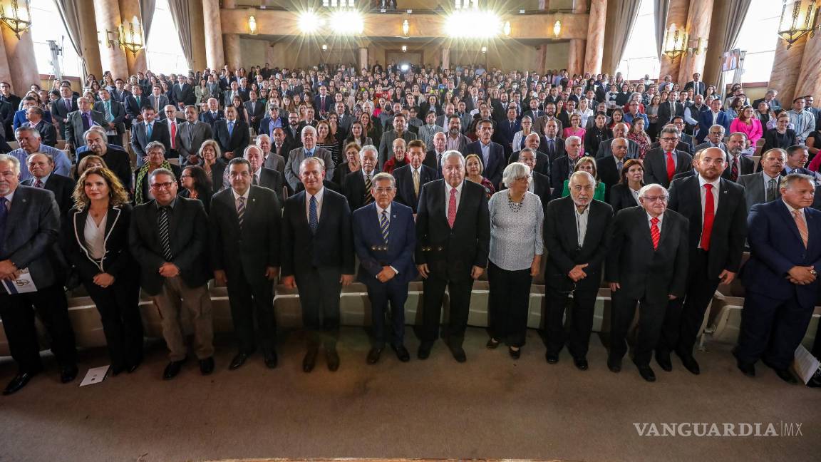 $!50 años de autonomía en UAdeC: homenajean a comité que participó en movimiento de 1973