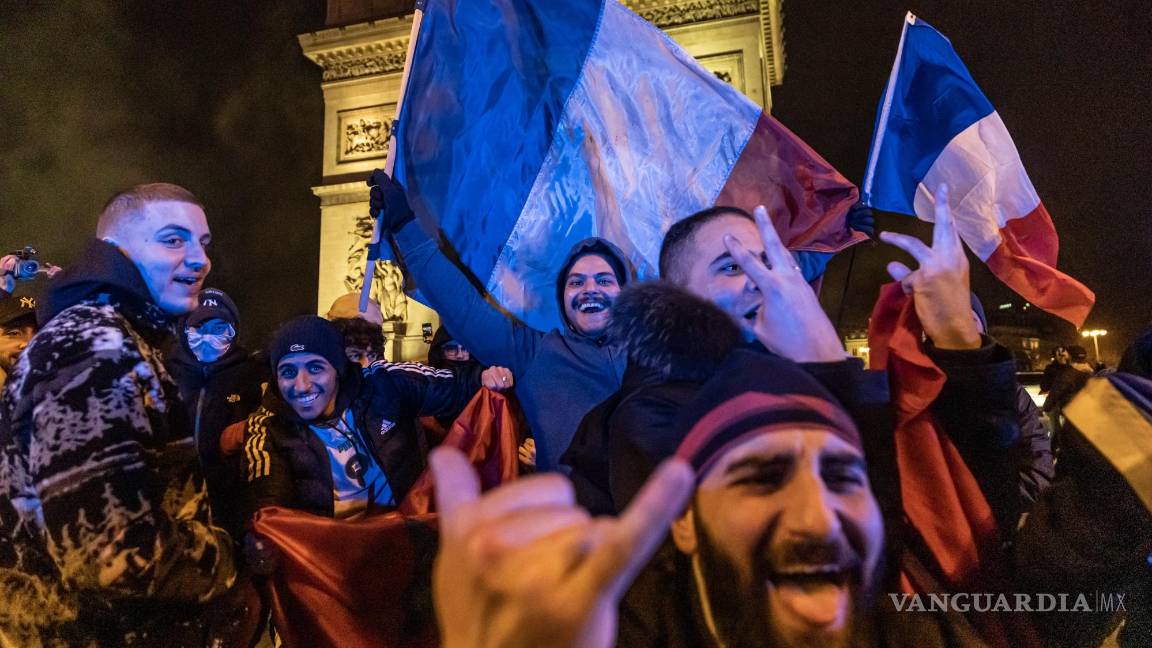 $!Aficionados franceses.