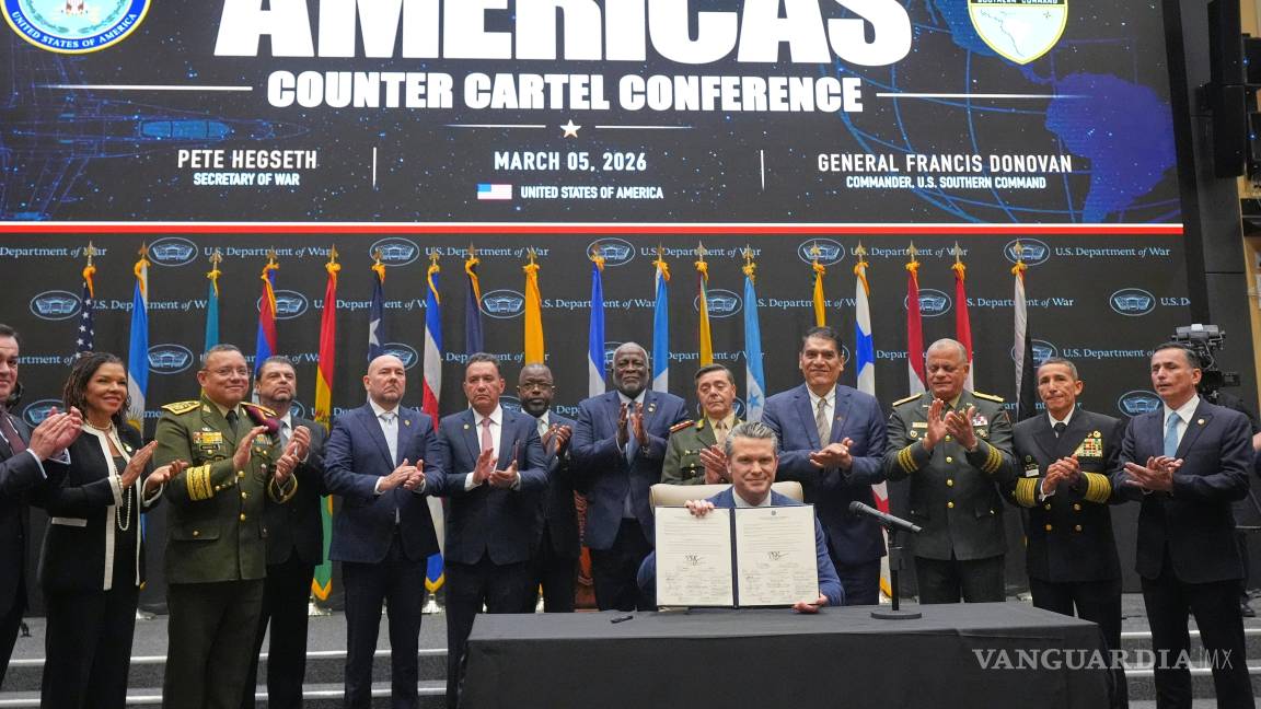 $!El secretario de Defensa, Pete Hegseth, tras firmar la declaración conjunta de seguridad en la primera Conferencia Anticarteles de las Américas.