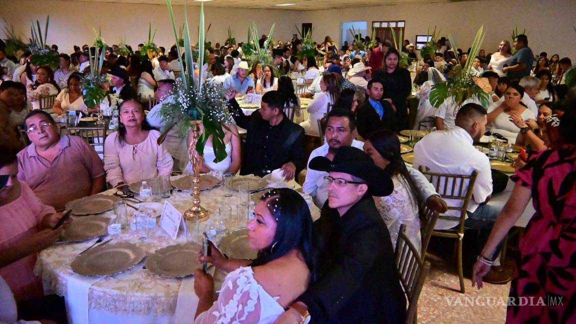 $!Las actas matrimoniales se entregaron de forma gratuita.