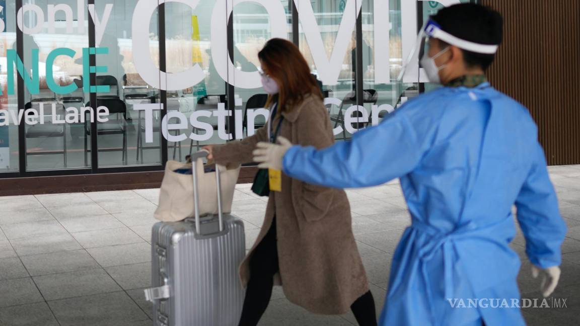 China suspende visas a surcoreanos en respuesta a pruebas de COVID-19 a los viajeros chinos