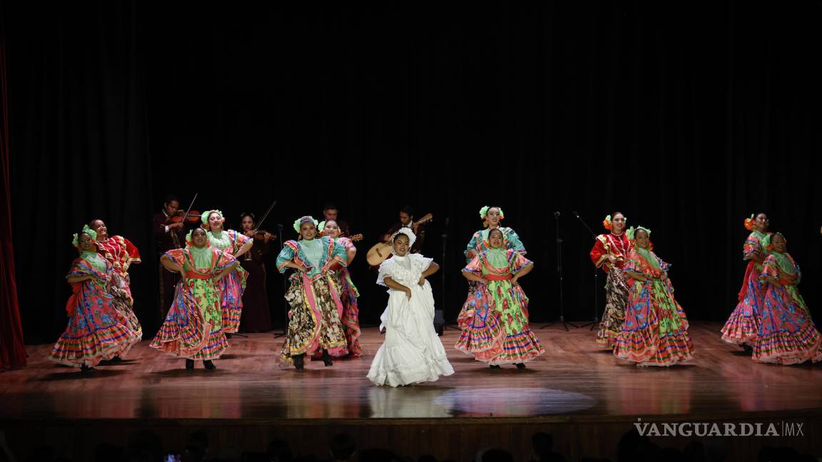 $!Ballet Folklórico del Ateneo Fuente celebra aniversario y se prepara para gira europea