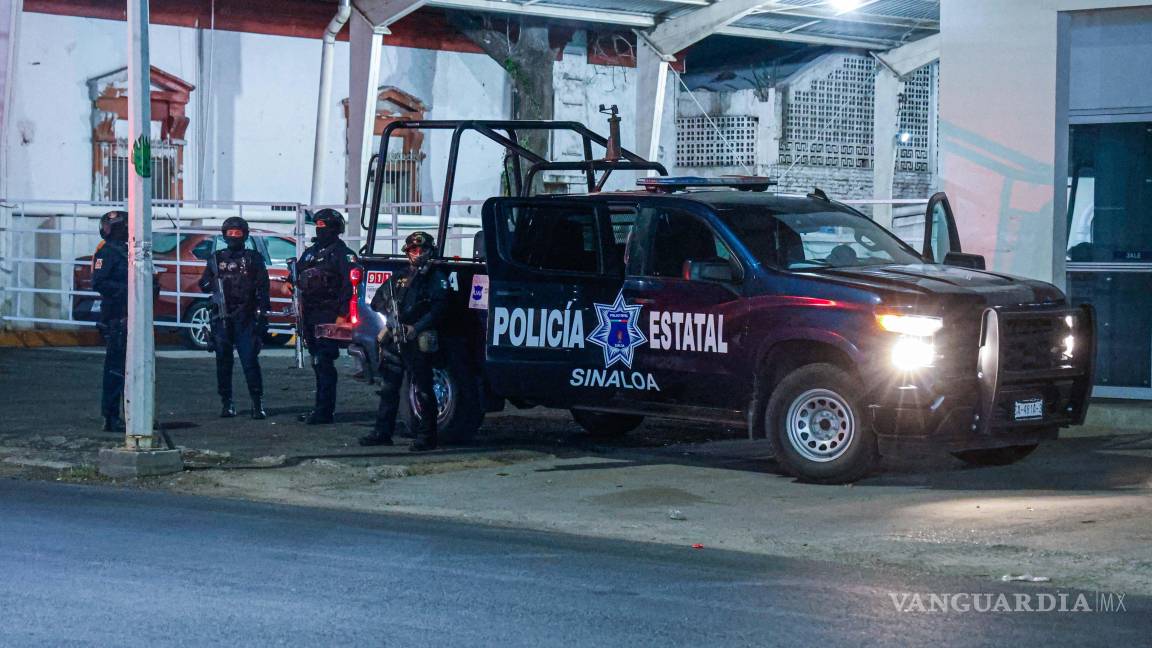 Detienen a 7 policías de Culiacán tras agresión en clínica privada
