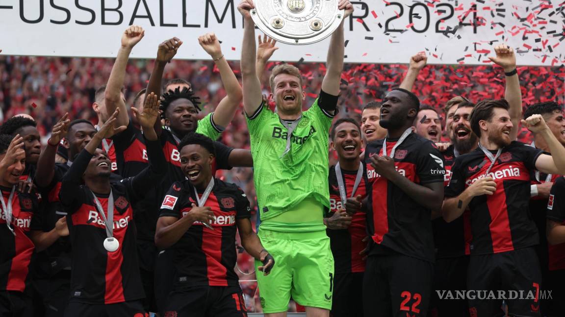 Bayer Leverkusen cierra la Bundesliga invicto y con la vista puesta en los títulos restantes
