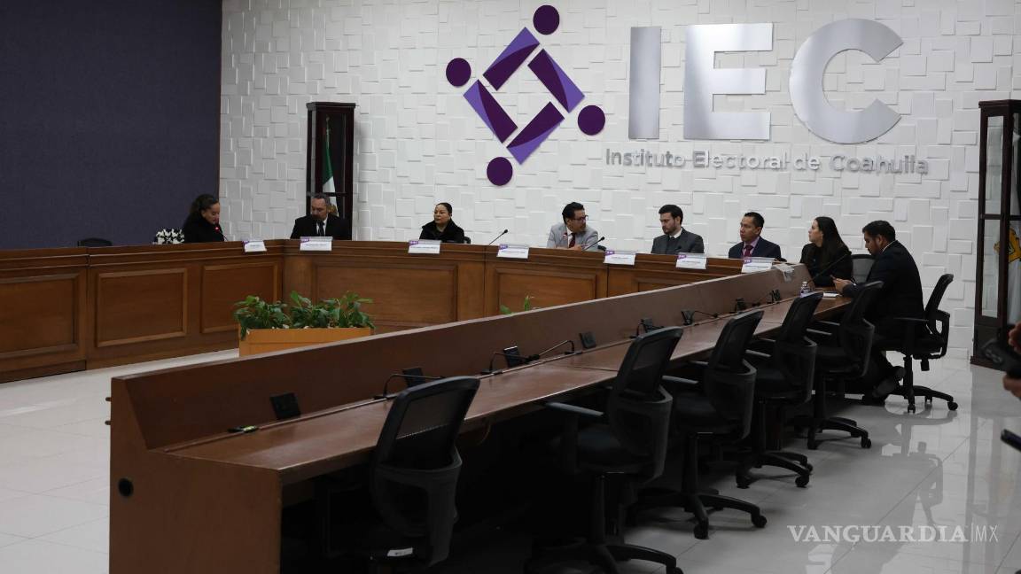 $!Rodrigo Paredes, presidente del IEC, destacó los retos que enfrentará la elección concurrente del 1 de junio de 2025.