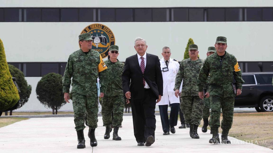 Plazas en Sedena y Semar se multiplican con AMLO