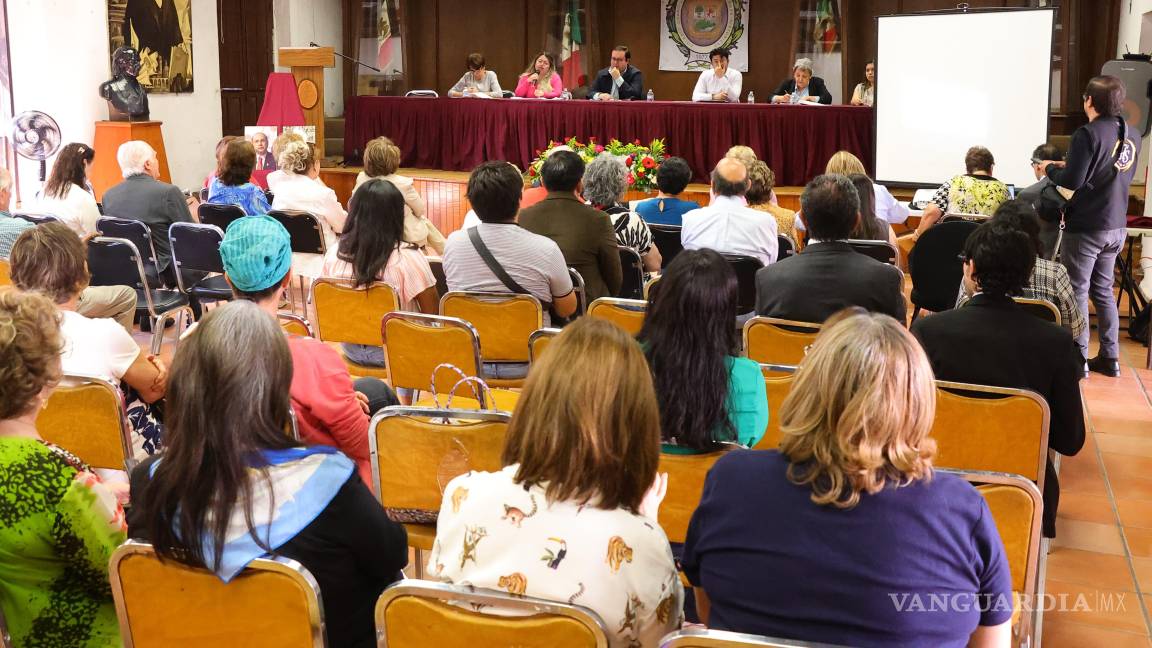 $!El auditorio del Recinto de Juárez fue sede de las XVIII Jornadas de Historia, donde especialistas analizaron temas de memoria e identidad en el noreste mexicano.