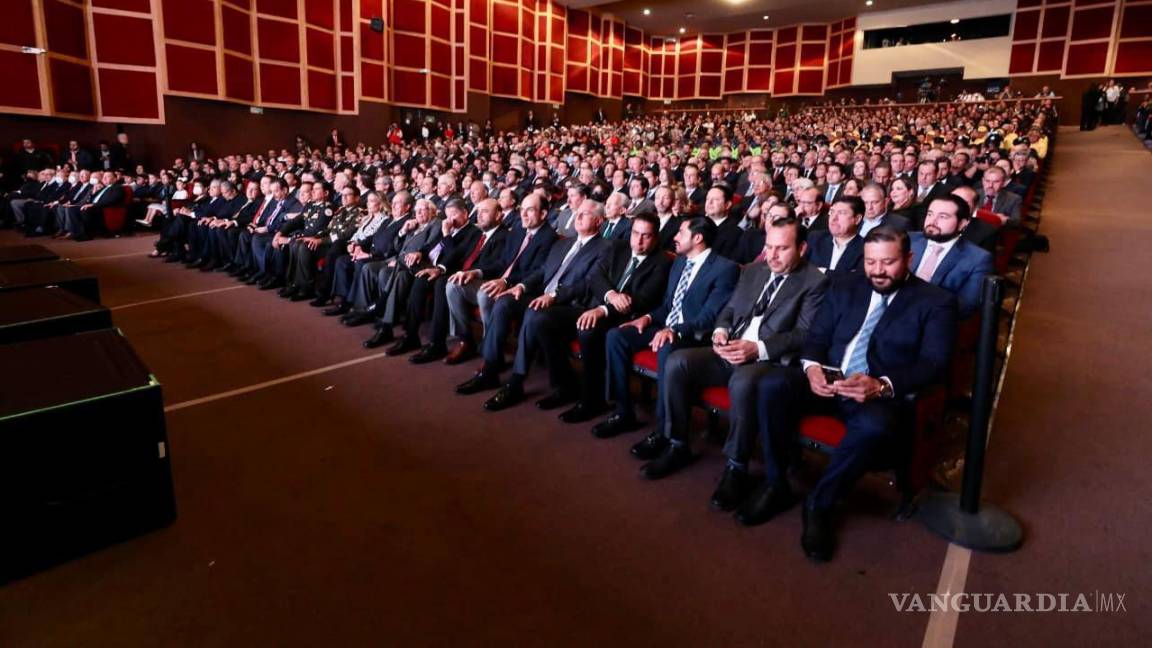 $!Asistentes a la ceremonia de Fraustro Siller.