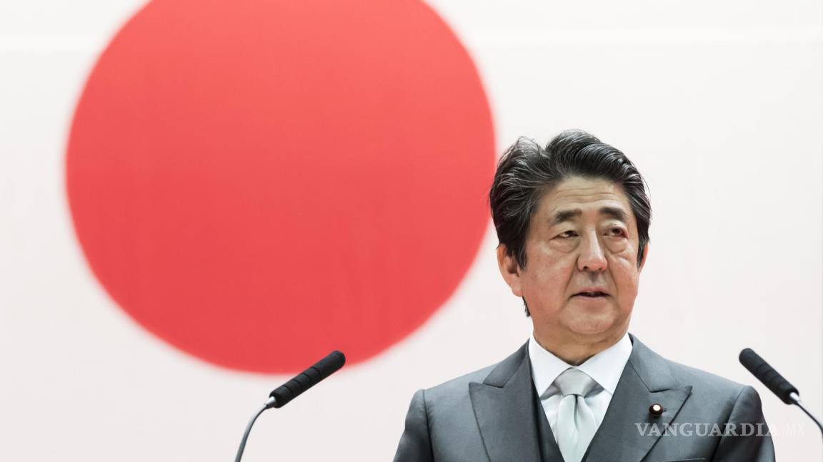 Muere Shinzo Abe, ex primer ministro de Japón, tras ser baleado durante un discurso