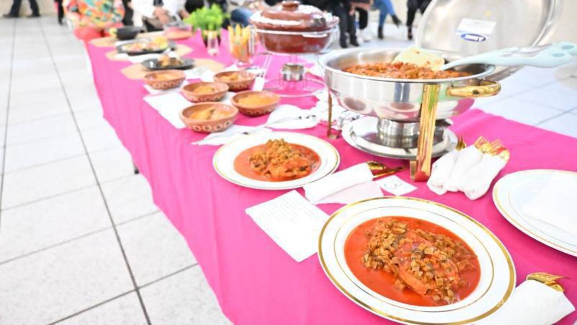 $!Participantes presentaron tamales, pescados, sopas y ensaladas cargados de historia.