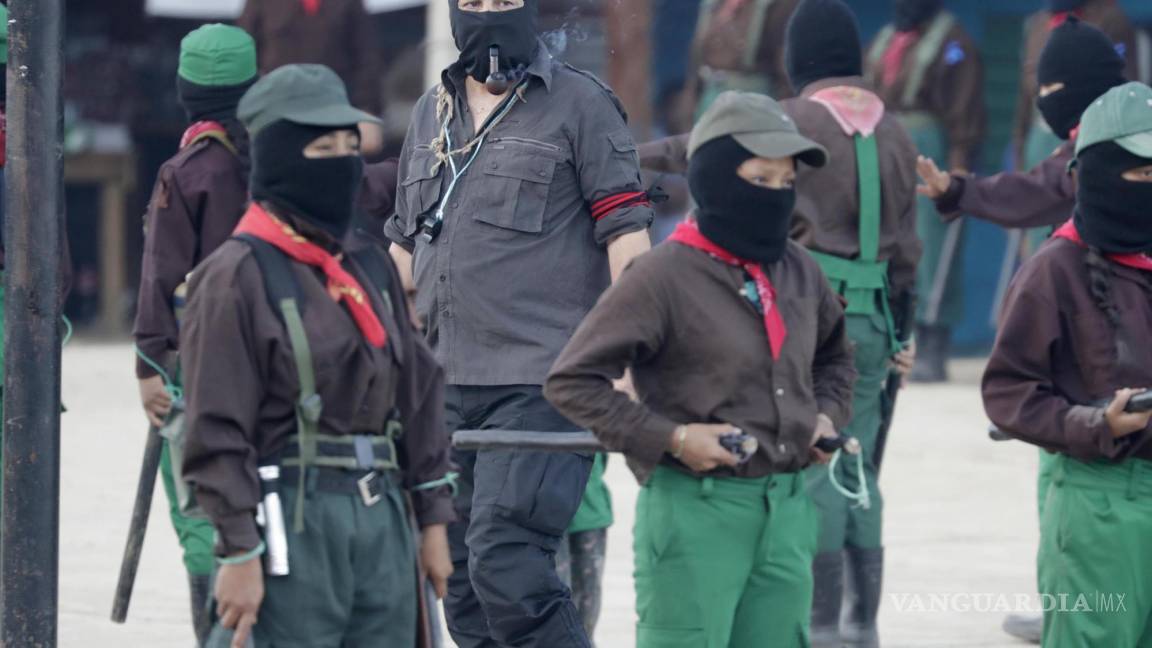 Ni verdad ni justicia para los 43: EZLN