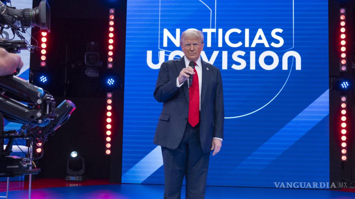 Presume Trump seguridad en la frontera durante su gobierno, en evento de Univision con latinos