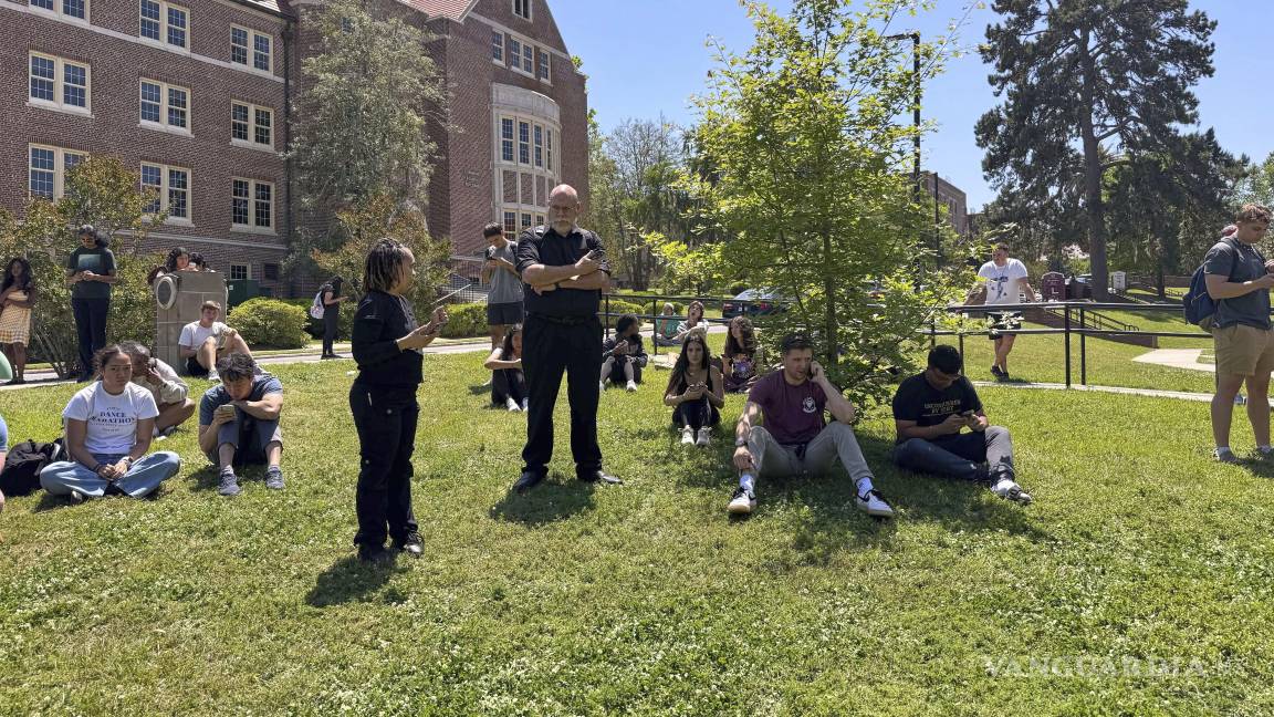 Tiroteo masivo en universidad de Florida fue cometida por un hijo de una policía
