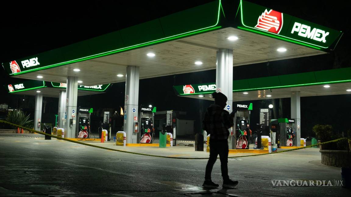 $!El precio de los combustibles en el país es regido por varios factores, entre ellos, la carga fiscal.