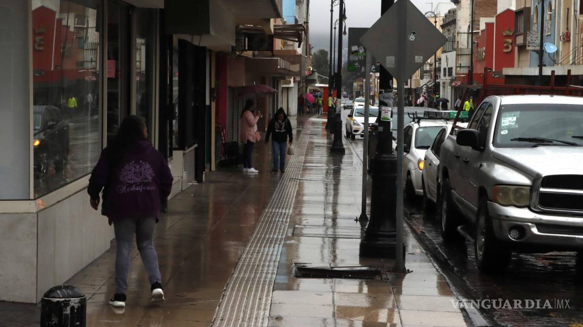 Obligan lluvias al cierre de 40% de los negocios del Centro Histórico de Saltillo