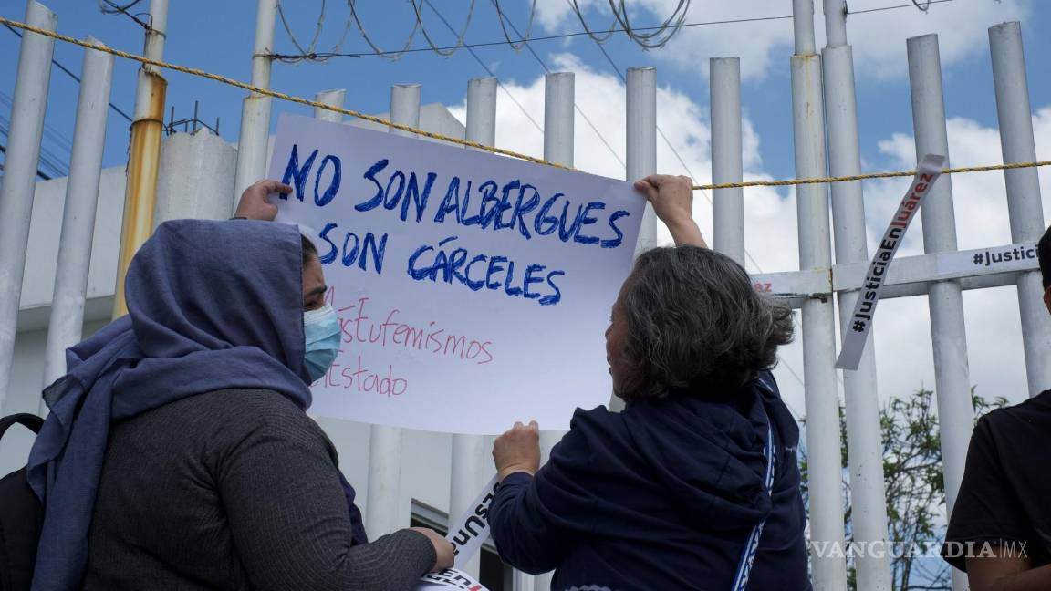 Ordenaron no abrir celda a migrantes en Ciudad Juárez, señala denuncia