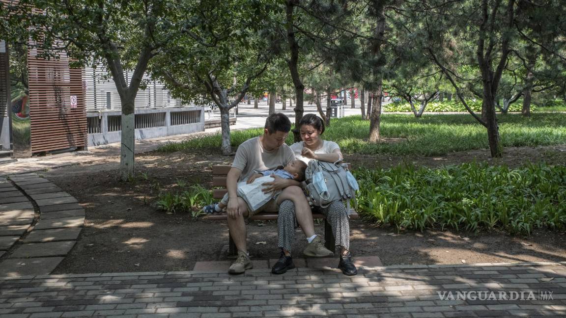 $!Los jóvenes chinos cada vez prolongan cada vez más la decisión de ser padres.