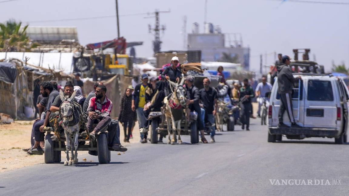 $!Desde finales de abril e inicios de mayo miles de palestinos comenzaron a abandonar Rafah, ante el temor a los ataques israelíes.