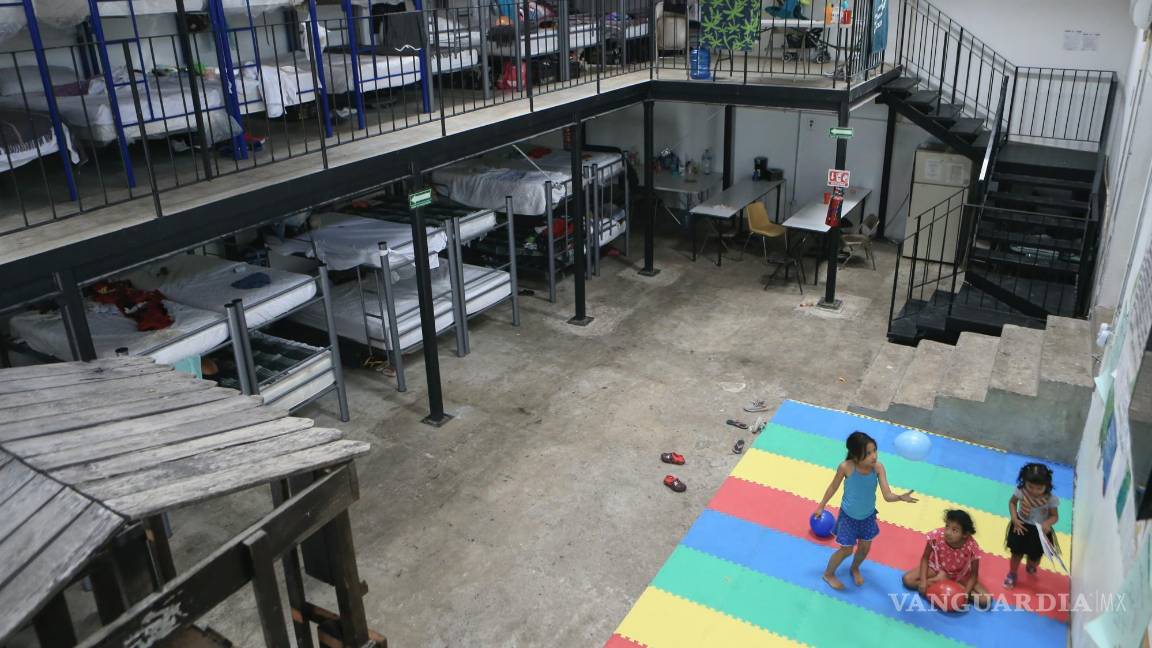 $!Niños juegan en un albergue para migrantes en Ciudad Juárez, México.