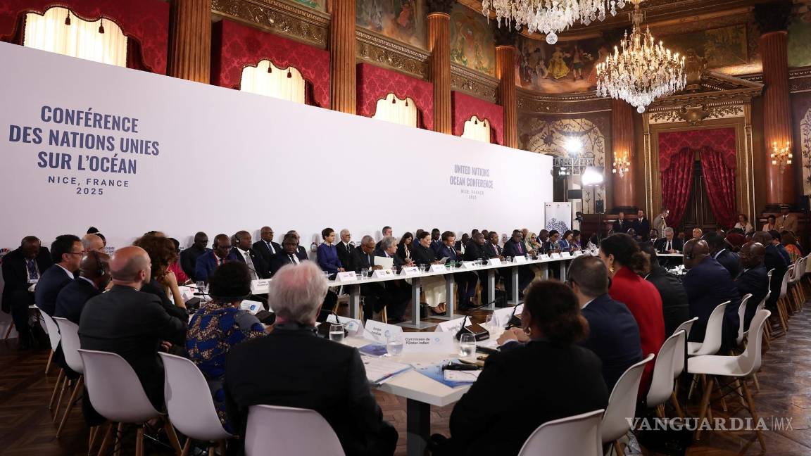 $!Los participantes asisten al panel “África por los océanos” durante la tercera Conferencia de las Naciones Unidas sobre los Océanos (UNOC3) en Niza, Francia.