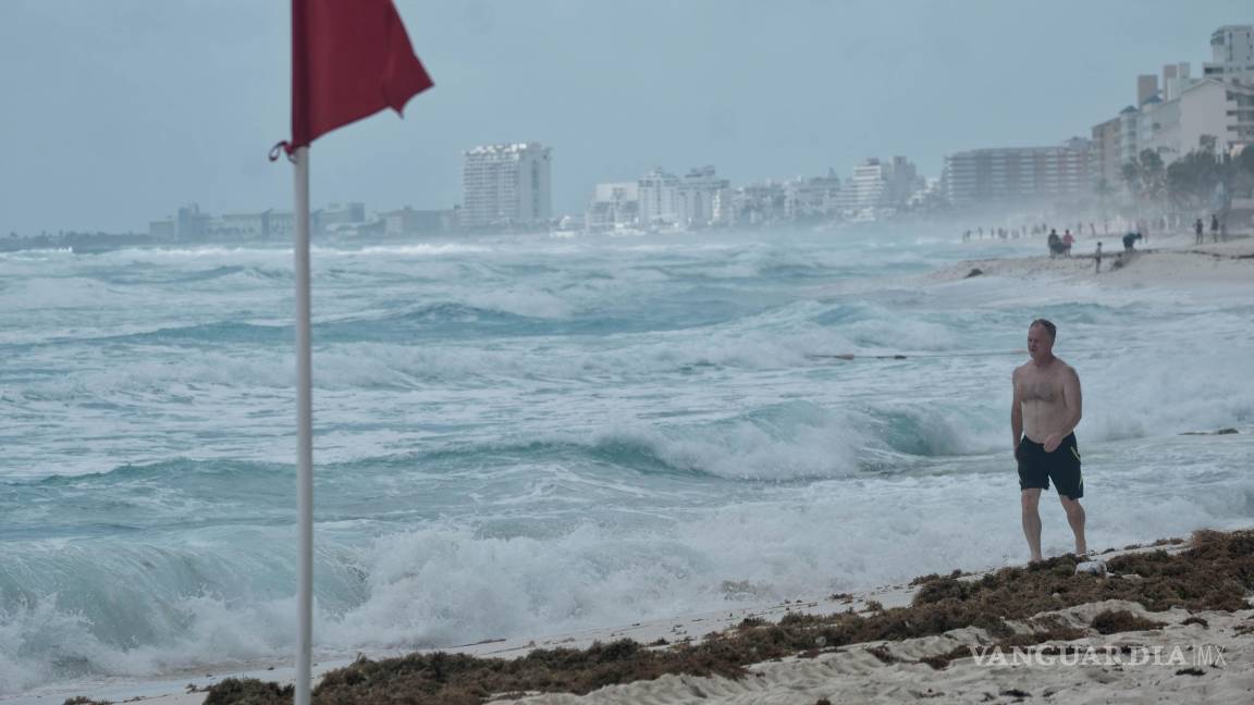¿Bandera roja en la playa? Esto es lo que debes hacer para mantenerte a salvo