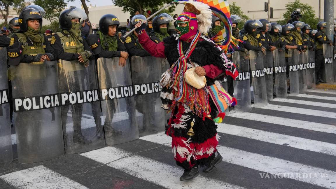 Pese a las mortales protestas de Perú, el Congreso rechaza adelantar las elecciones