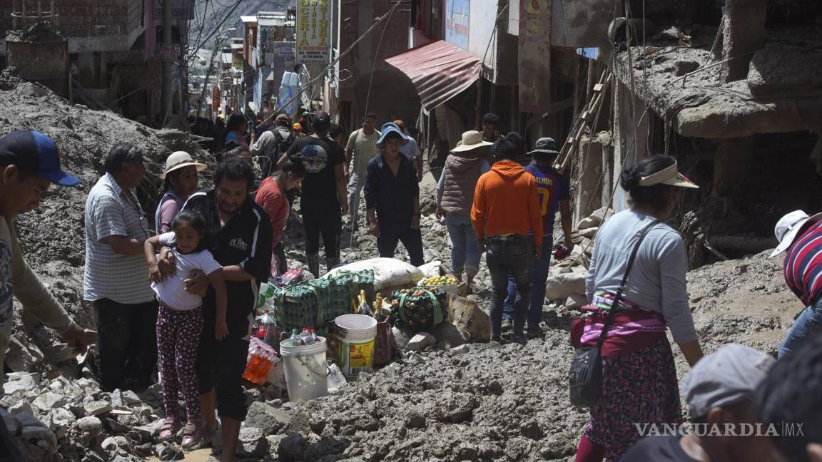 Alud de lodo golpea a frágiles comunidades mineras al sur de Perú; al menos 36 muertos
