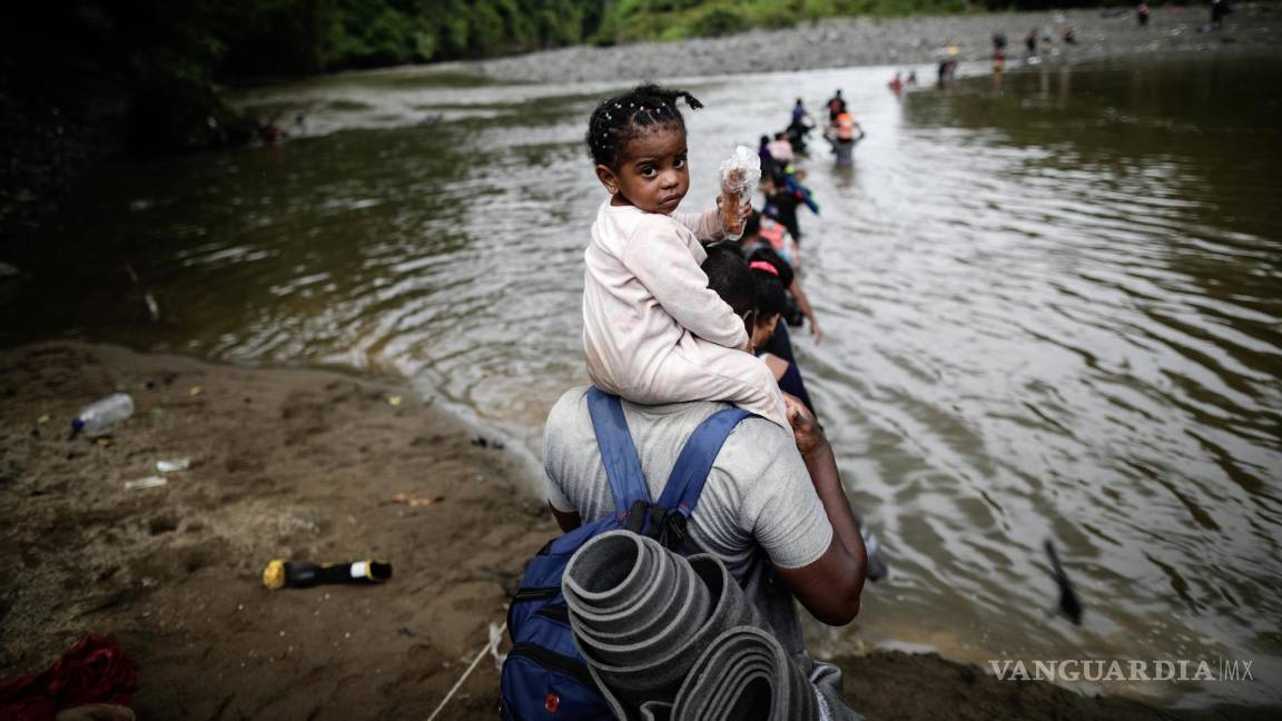 ¡Un récord histórico!, más de 500,000 migrantes cruzaron la selva panameña del Darién en 2023