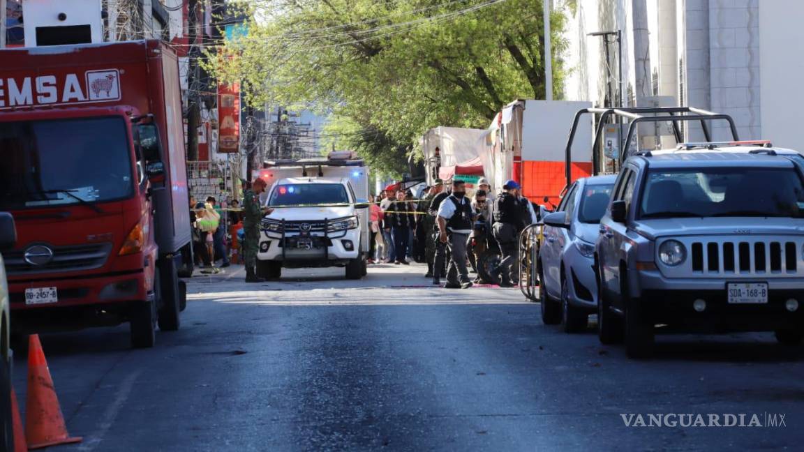 Terror en el centro de Monterrey; balacera deja un muerto y 3 heridos