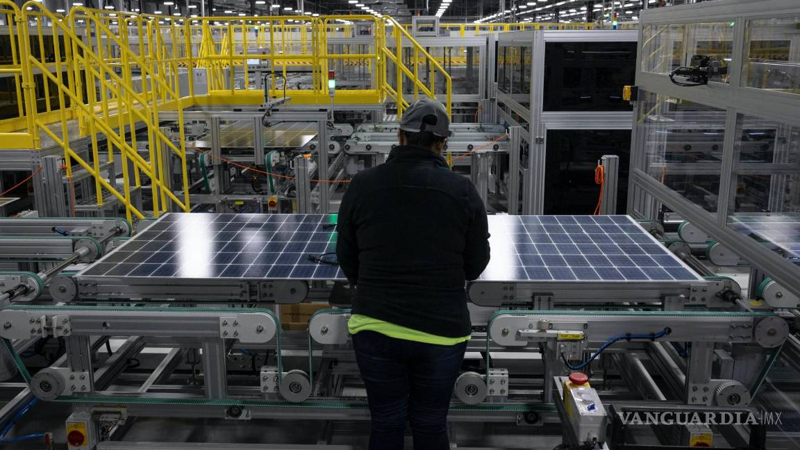 $!Para algunas industrias con operaciones en Estados Unidos, como la fabricación de energía solar, la perspectiva de aranceles más altos puede ser bienvenida.