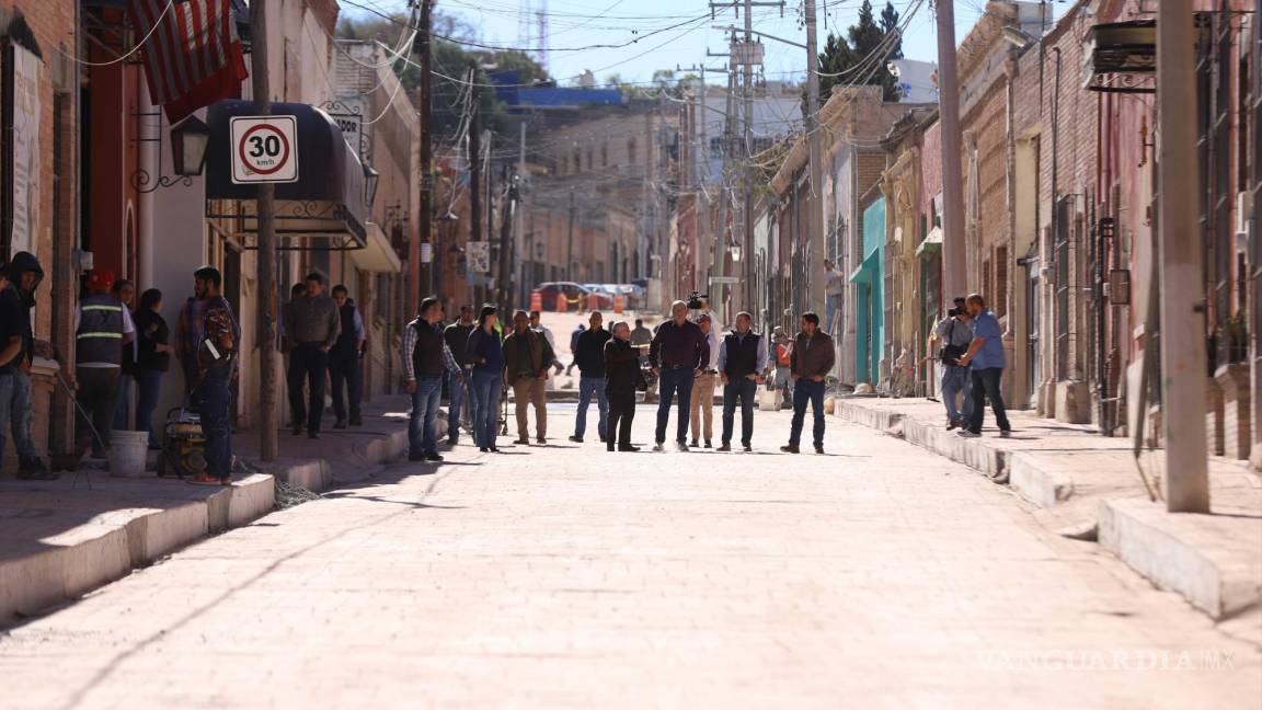 Saltillo: calle General Cepeda estará lista en primera quincena de enero; faltan detalles en banquetas